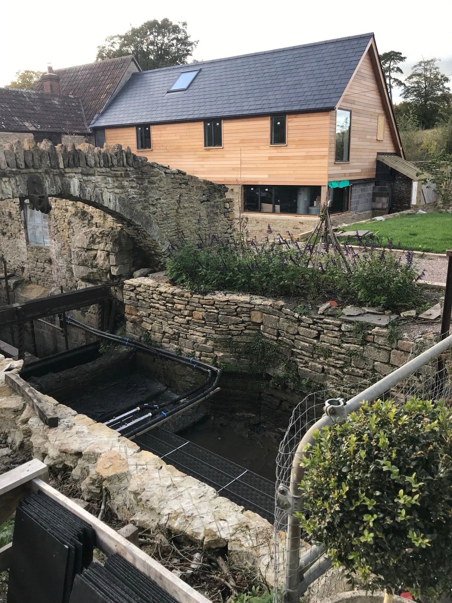 Installation of a water heat pump